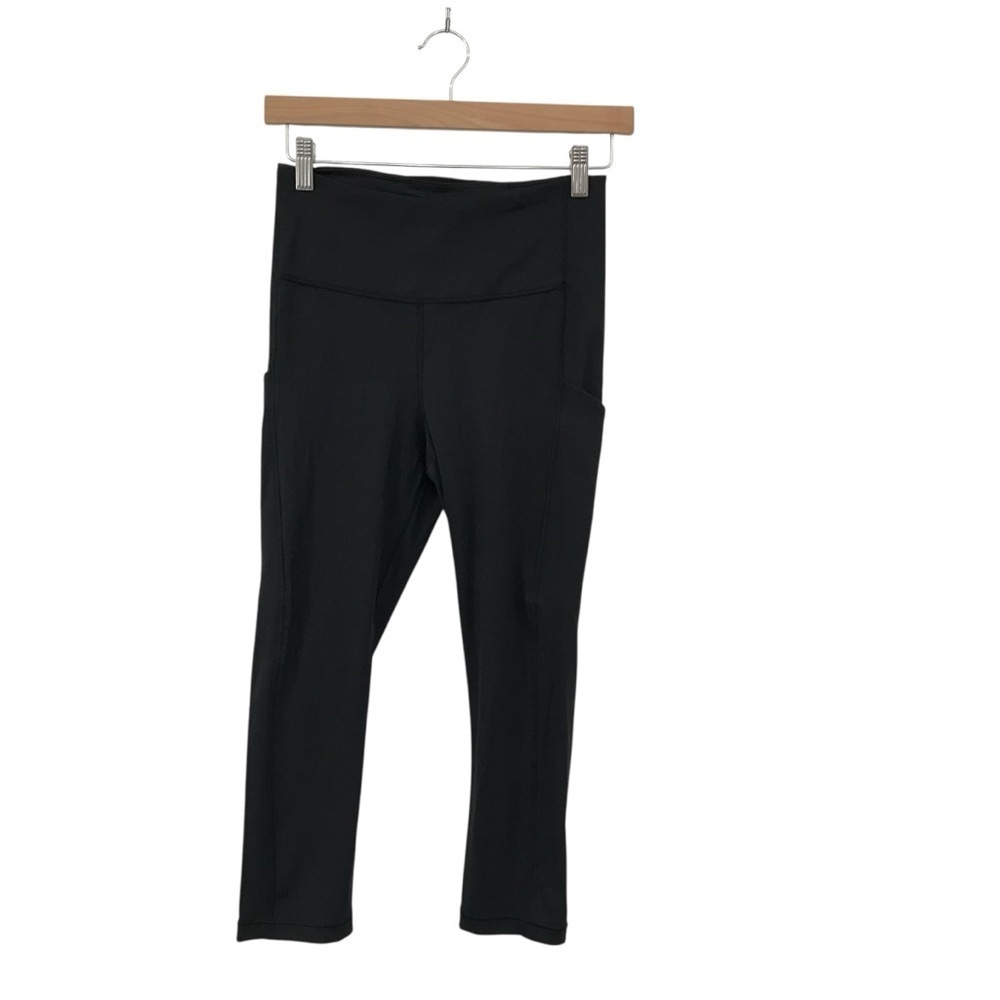Athleta Size Small Ultimate Capri Stash Pocket Tight Black Women's Leggings